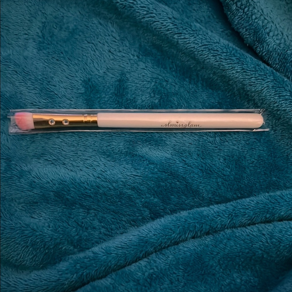 Slmissglam makeup brush